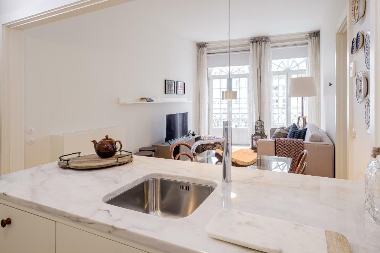 Boutique Rentals-Flores Plaza In City Historical Center Porto Exteriér fotografie