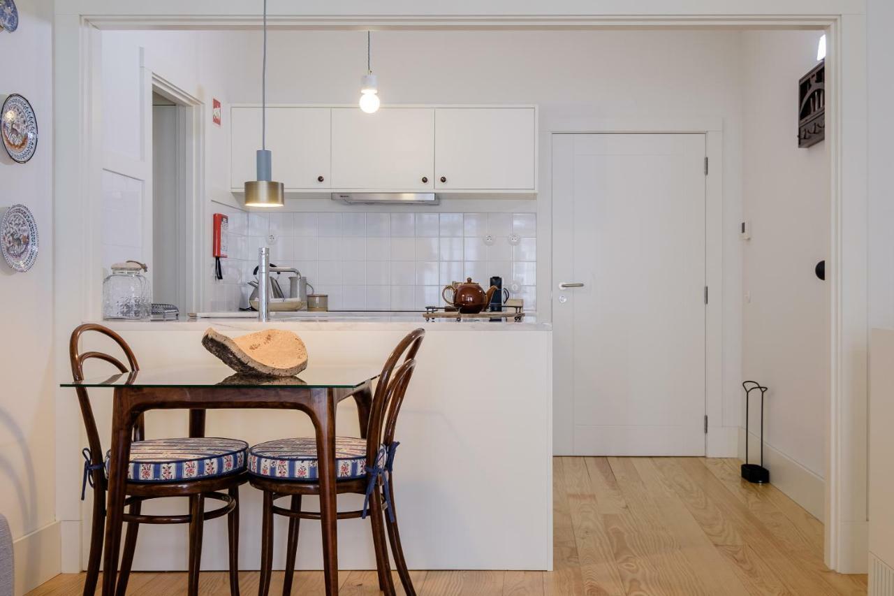 Boutique Rentals-Flores Plaza In City Historical Center Porto Exteriér fotografie