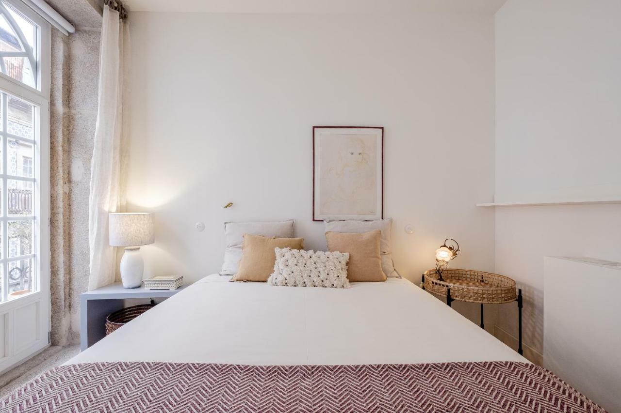 Boutique Rentals-Flores Plaza In City Historical Center Porto Exteriér fotografie
