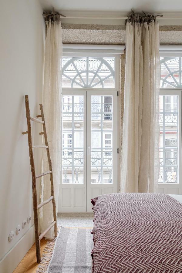 Boutique Rentals-Flores Plaza In City Historical Center Porto Exteriér fotografie